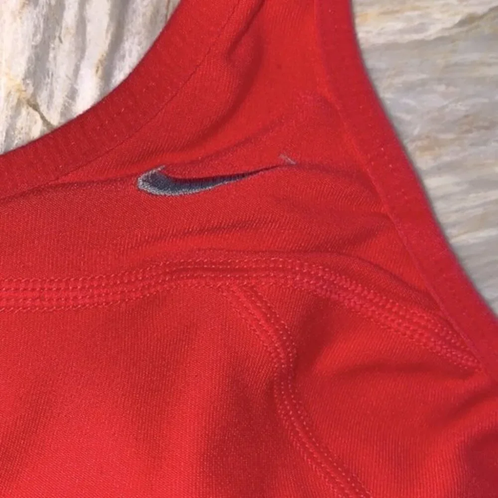 XS Nike Women's Victory Compression‎ Sports Bra Dri-fit Workout Sport Bra…